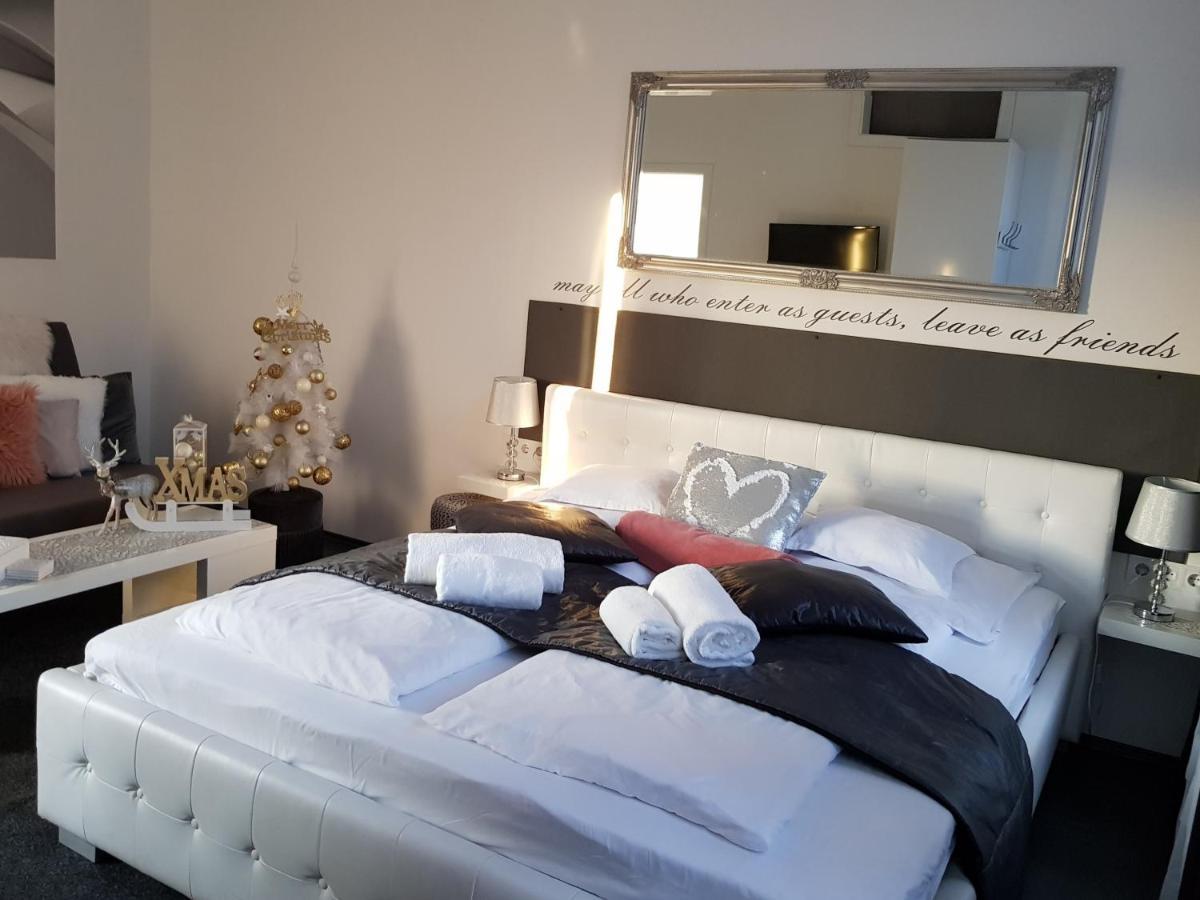 Modern Flat In City Center ブダペスト エクステリア 写真